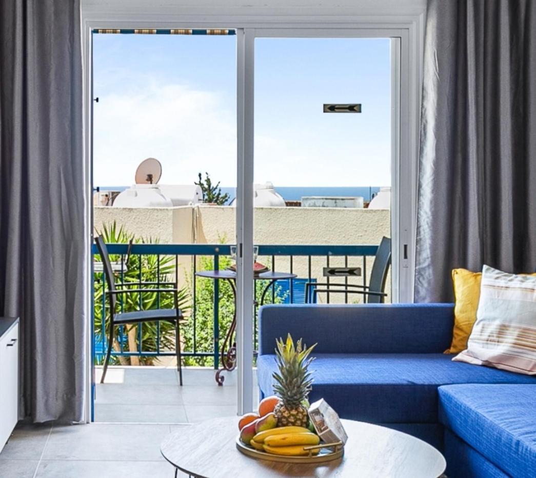 Pasithea Seaview Apartment Klorakas Room photo